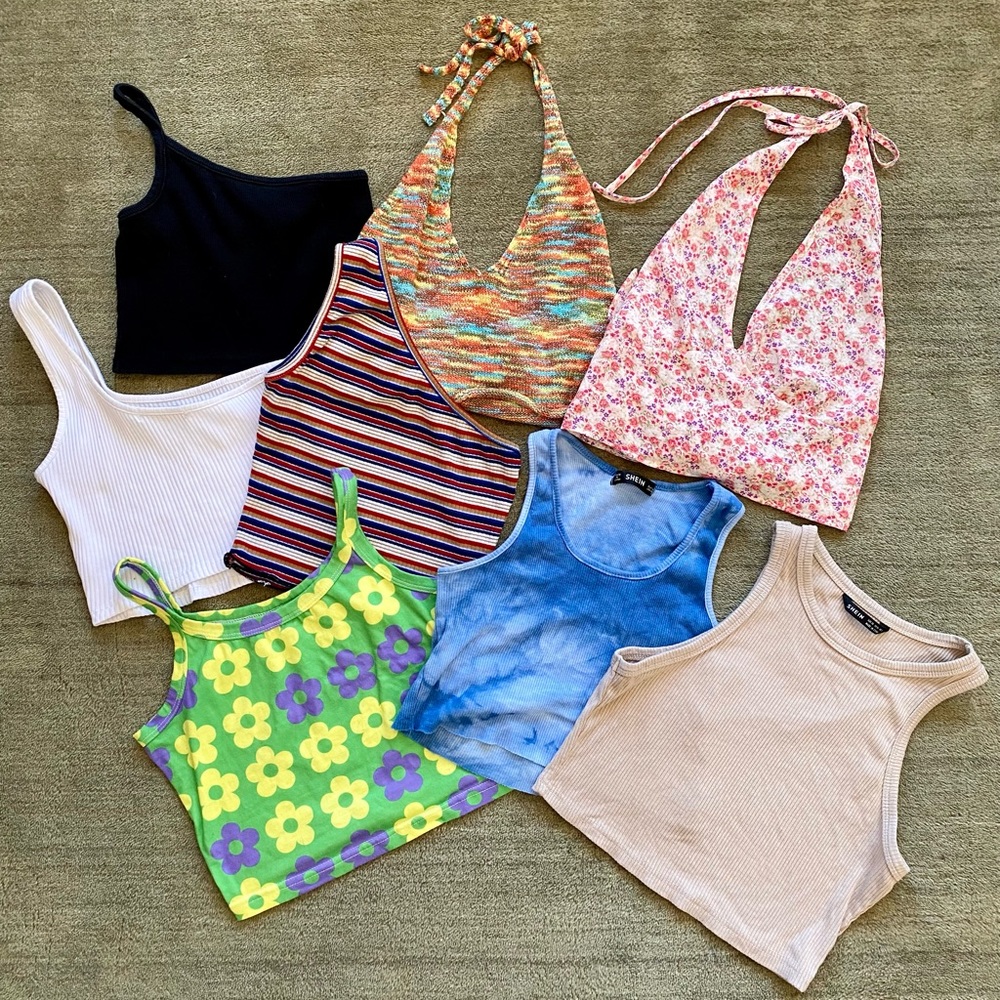 ‼️SOLD‼️ BUNDLE of Shein crop tops!!